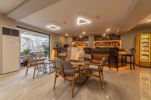 thumbnail: Interior