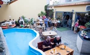 thumbnail: Terrace/patio