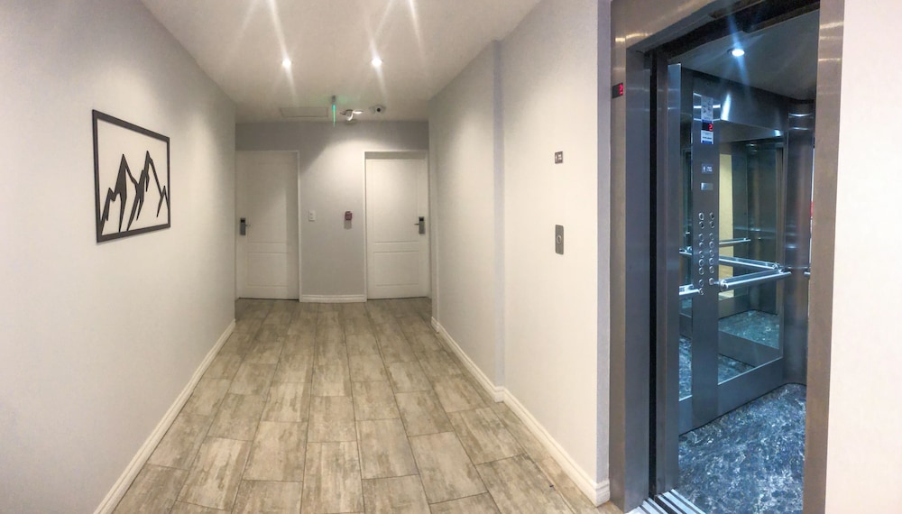Elevator