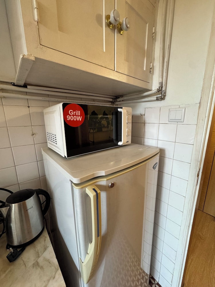 Shared kitchen facilities