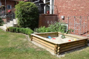 thumbnail: Children's play area - outdoor