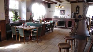 thumbnail: Dining