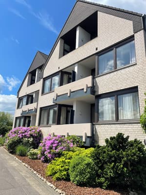 thumbnail: Exterior