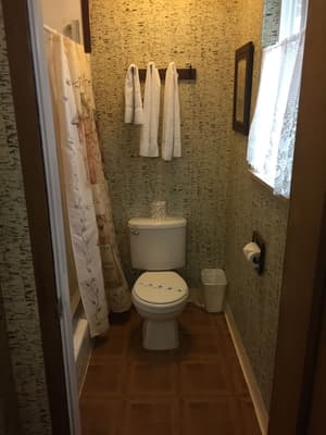 thumbnail: Bathroom