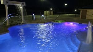 thumbnail: Outdoor pool