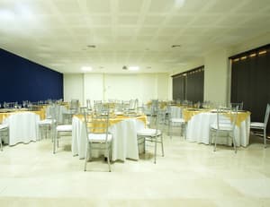 thumbnail: Banquet hall