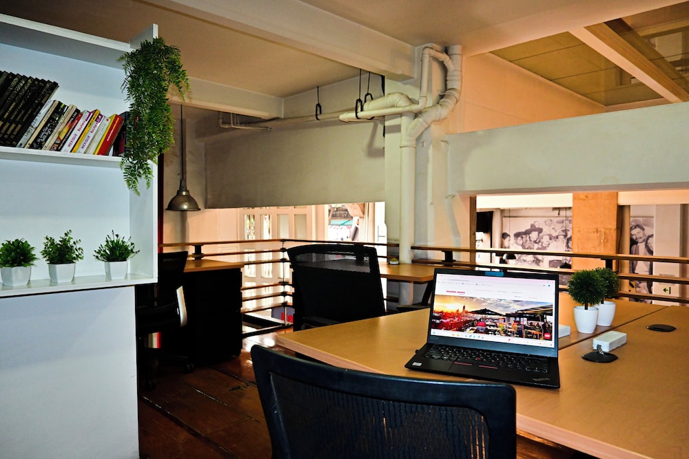 Business center