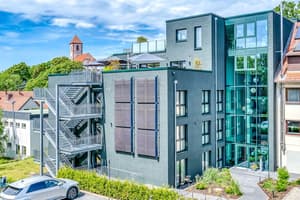 thumbnail: Exterior