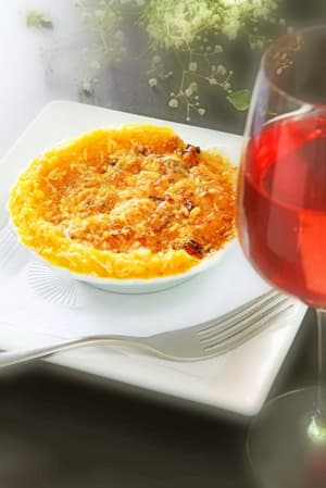 thumbnail: Room service - dining