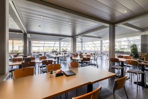 thumbnail: Bar (on property)