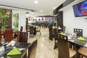 thumbnail: Restaurant