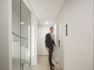 thumbnail: Interior entrance