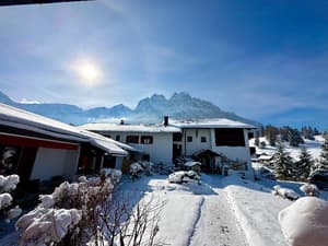 thumbnail: General view