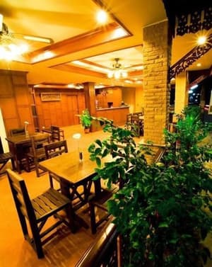 thumbnail: Restaurant