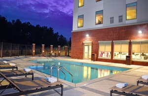 thumbnail: Pool