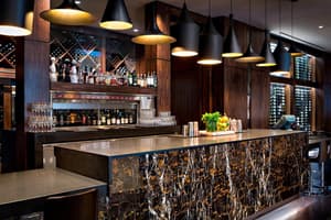 thumbnail: Bar (on property)