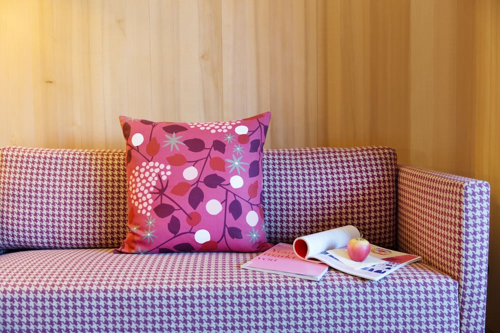 Room amenity