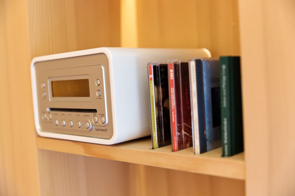 Room amenity