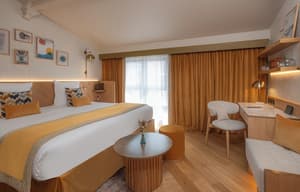 thumbnail: Room