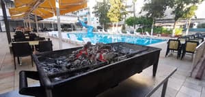 thumbnail: Restaurant