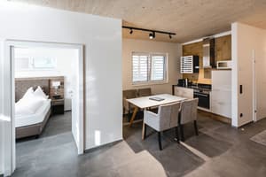 thumbnail: In-room dining