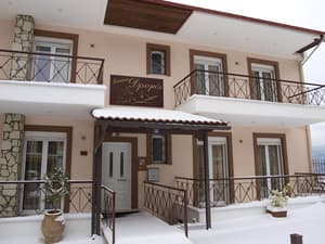 thumbnail: Property entrance