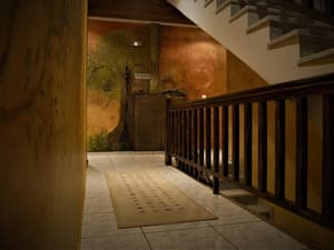 thumbnail: Interior