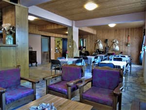 thumbnail: Breakfast area