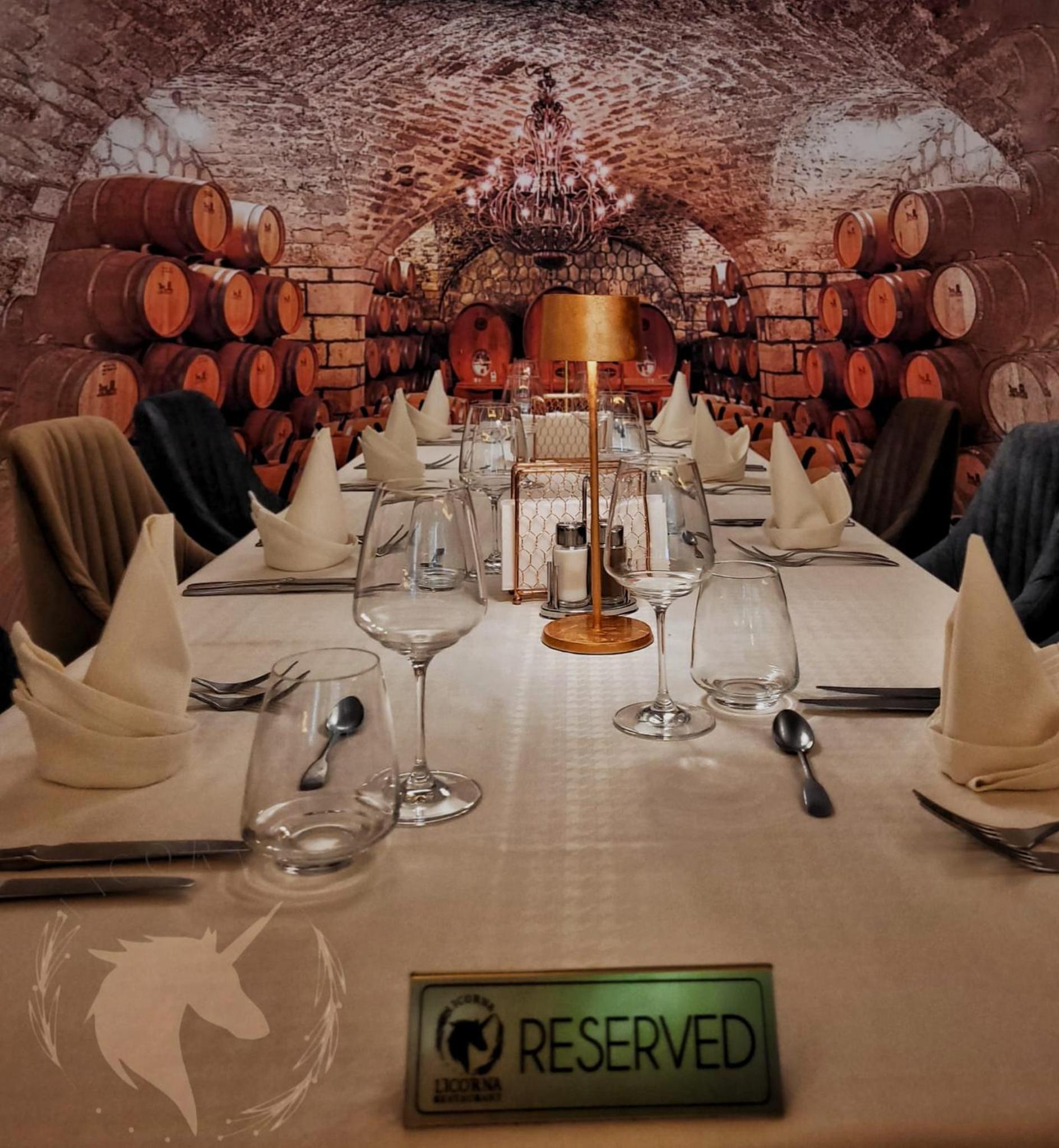 Restaurant-cafeteria