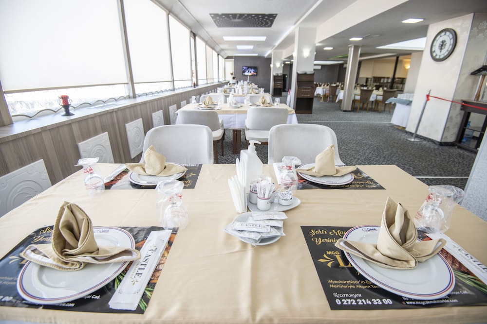 Restaurant-cafeteria