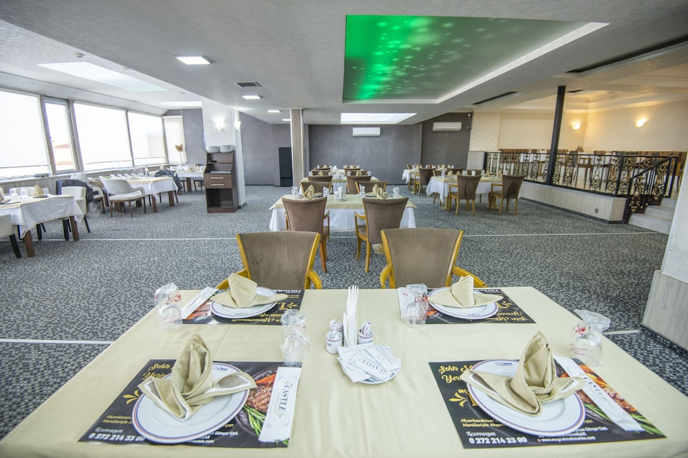 Restaurant-cafeteria