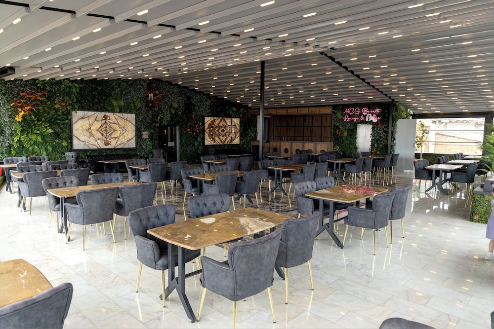 Restaurant-cafeteria