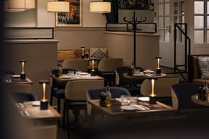 thumbnail: Restaurant