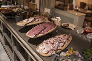 thumbnail: Breakfast buffet