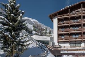 thumbnail: General view