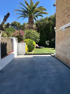 thumbnail: Terrace/patio
