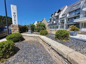 thumbnail: Front of property
