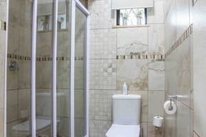 thumbnail: Bathroom shower