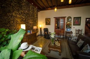 thumbnail: Interior