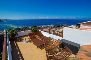 thumbnail: Balcony