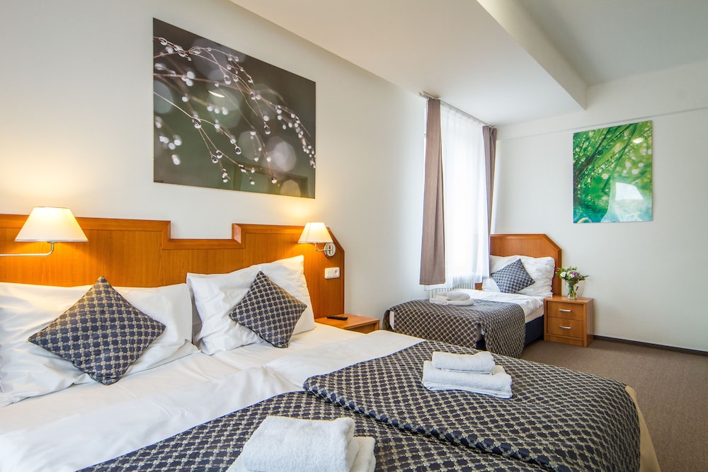 Children's theme room