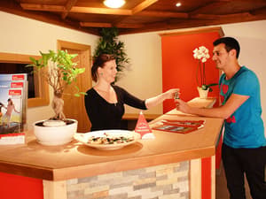 thumbnail: Reception