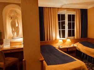 thumbnail: Room