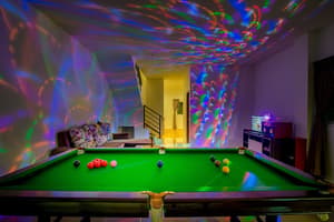 thumbnail: Billiards