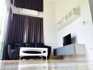 thumbnail: Living area