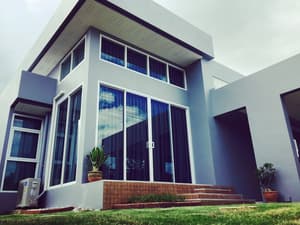 thumbnail: Exterior
