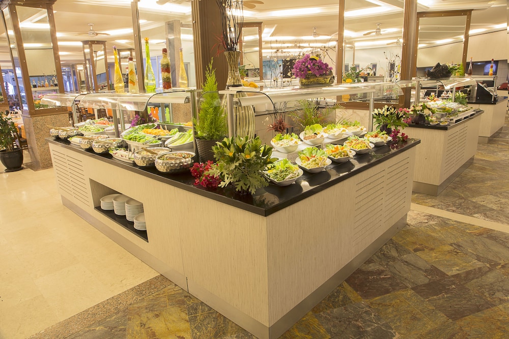 Food court
