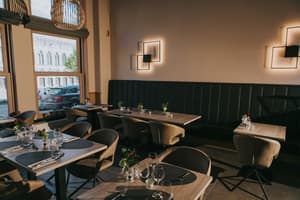 thumbnail: Restaurant