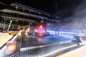 thumbnail: Outdoor spa tub