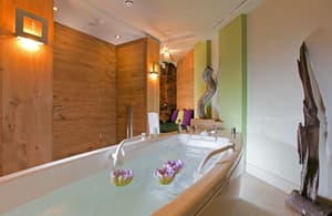 thumbnail: Spa